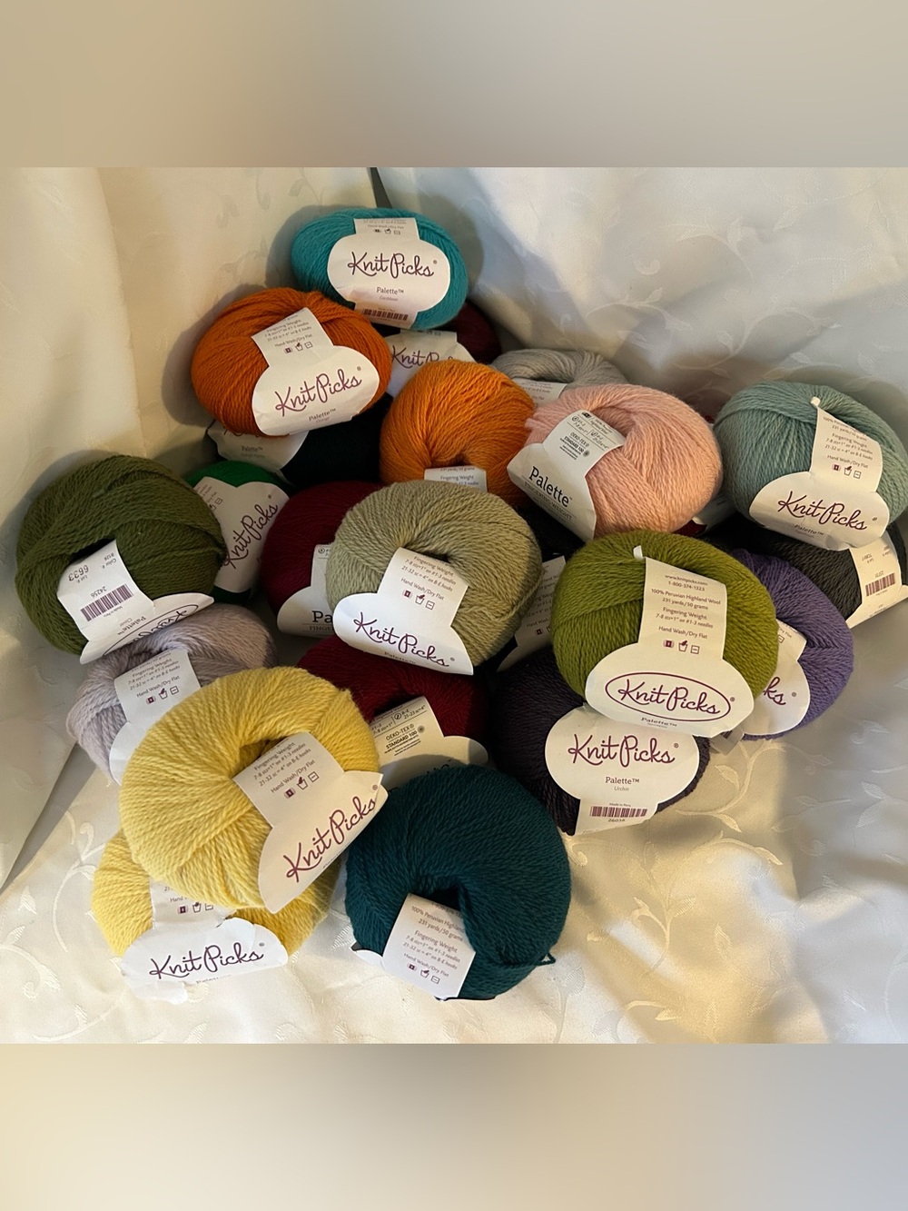 Knit Picks Palette wool yarn lot new